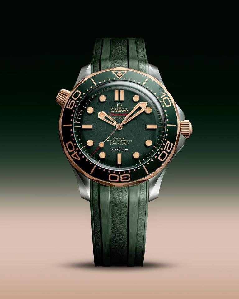 Omega Seamaster Diver 300M Automatic Men’s Watch featuring a black dial, black ceramic bezel, sapphire crystal glass, date display, Japanese automatic movement, silicone strap, and transparent exhibition case back. Omega Seamaster Diver 300M Automatic Men's Watch featuring a black dial, black ceramic bezel, sapphire crystal glass, date display, Japanese automatic movement, silicone strap, and transparent exhibition case back.